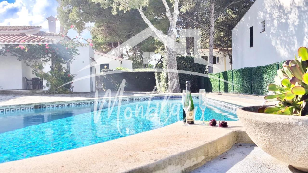 VILLA LORENZo Cala Blanca  Esterno foto